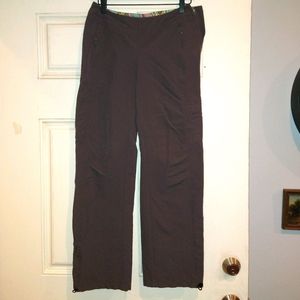 title nine Dark Gray Size 4 Pants